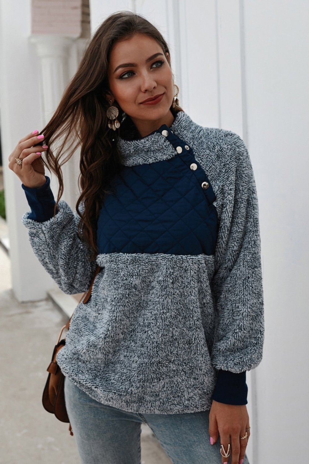 Color Block High Neck Buttons Sweatshirt