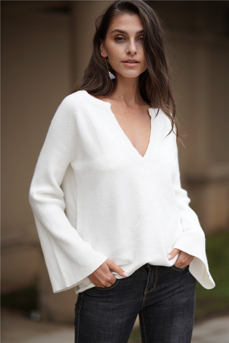 Commuter V-neck Loose Knitted Shirt