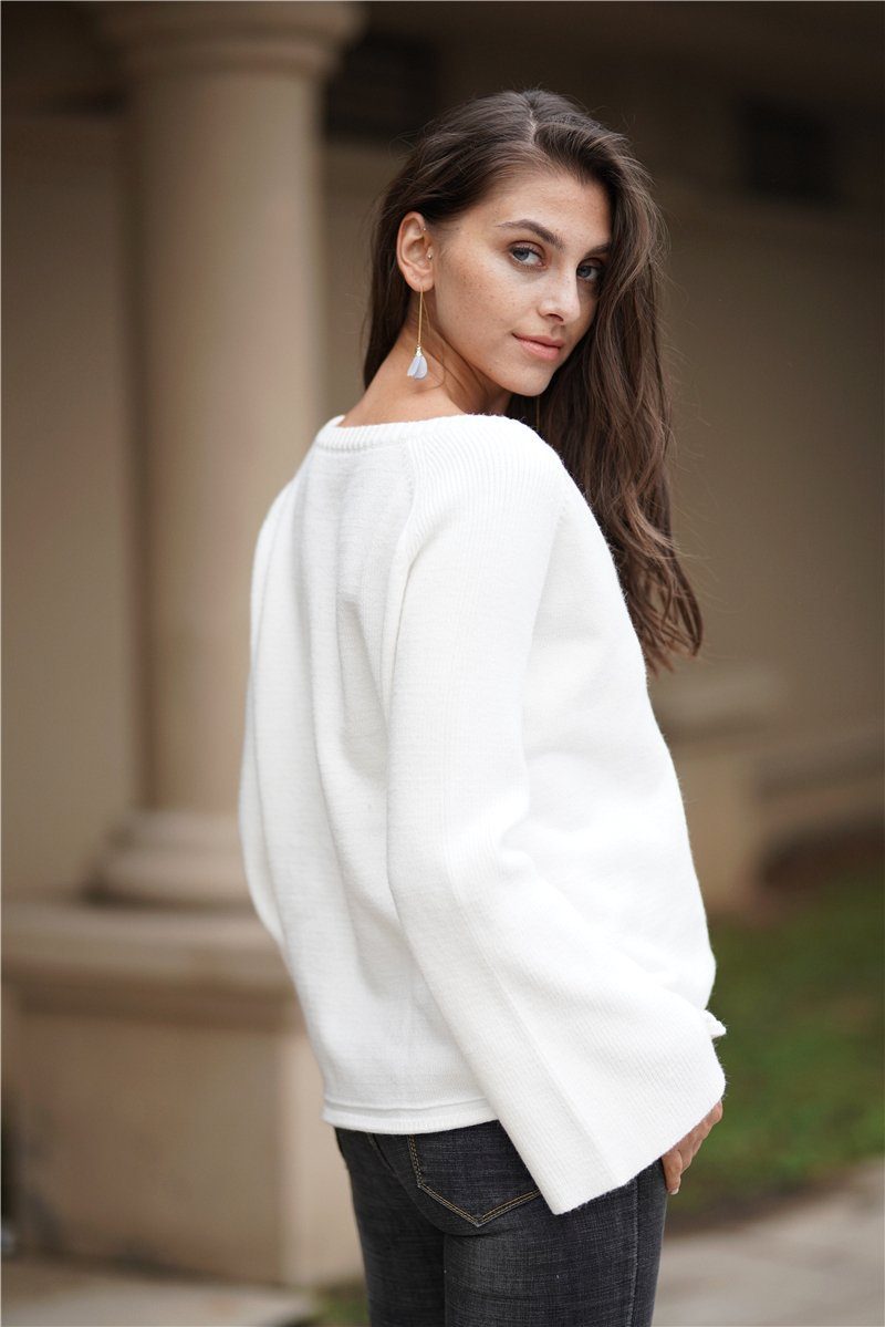 Commuter V-neck Loose Knitted Shirt