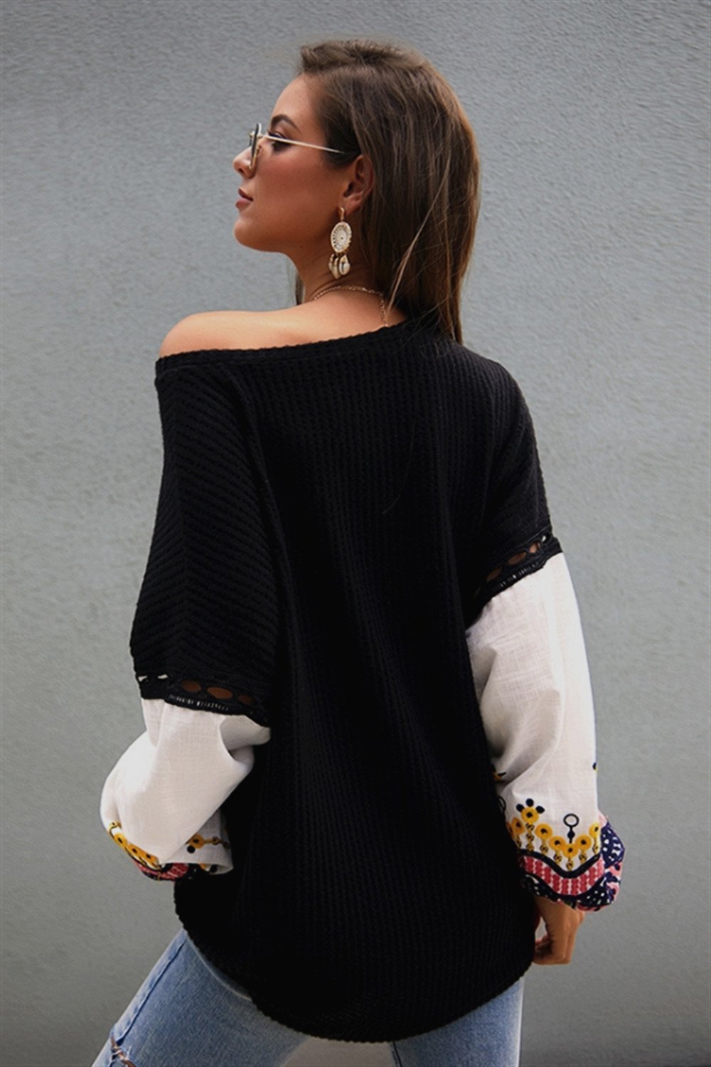 Embroidery Lantern Sleeve Loose Sweater