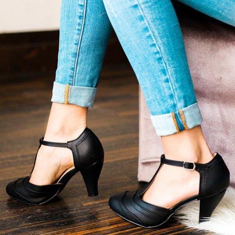 Fashion Summer Buckle Stiletto Heel Sandals