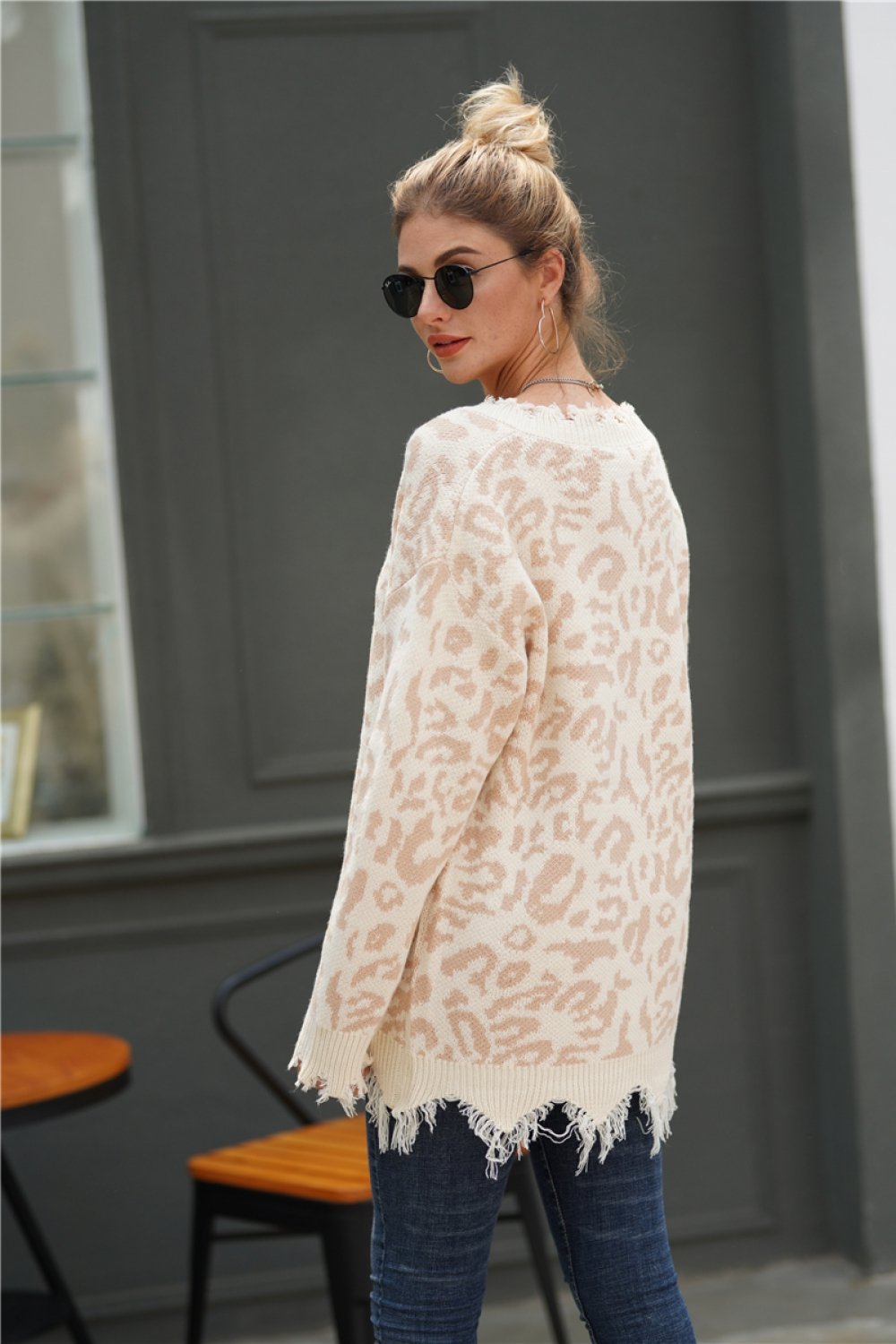 Leopard V Neck Loose Sweater - Blanchedalmond