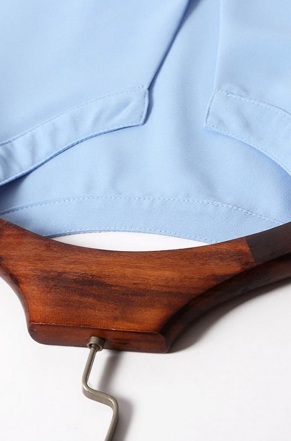 Sleeveless V-neck Single-button Pure-color Blouse