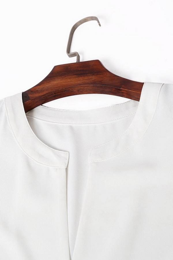 Sleeveless V-neck Single-button Pure-color Blouse